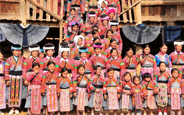 广西美术出版社丨壮美广西·多彩非遗：“传统而又年轻”的文化记忆