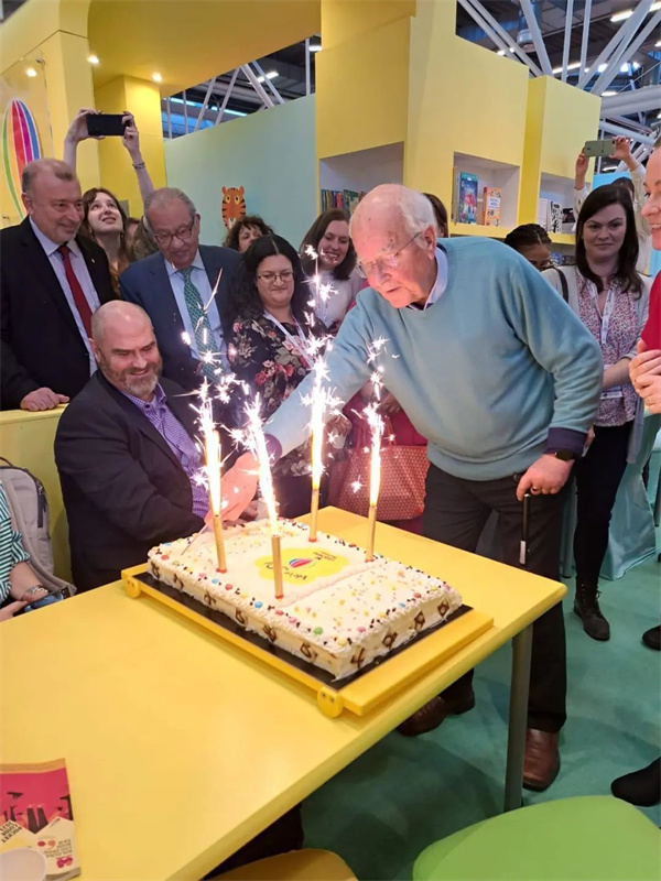 微信图片_20230411095722.jpg 微信图片_20230411095722.jpg