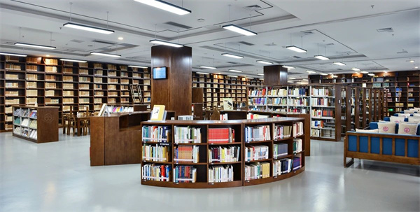 广西壮族自治区博物馆瓯骆书房开放仪式暨“广西壮族自治区史志馆联盟”“图书流动服务合作共建点”揭牌仪式在广西博物馆举行