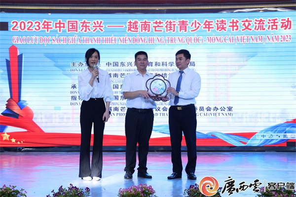 2614f8b45b10cc2f132d587843a70dd2_wm0a60.jpg 2614f8b45b10cc2f132d587843a70dd2_wm0a60.jpg