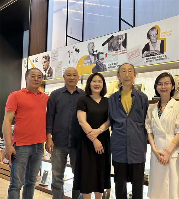 漓江出版社“诺贝尔文学奖作家文集”系列分享会在成都举行