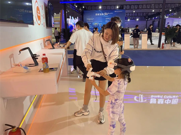 首届网络出版发展论坛：以开放创新和交流合作 共创网络出版美好未来