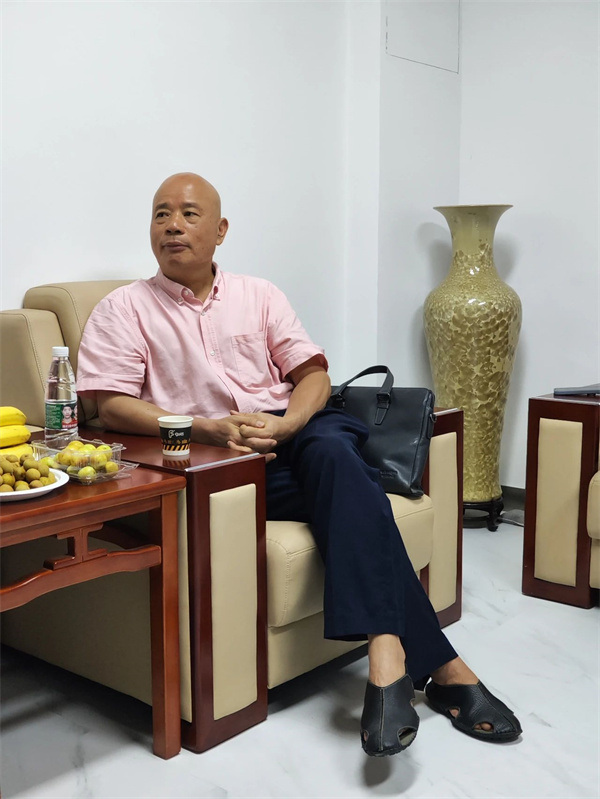 广西版权保护协会理事长齐爱民应邀赴广东省版权保护联合会，进行“数字经济时代下版权法律问题座谈会”，探索数字经济时代版权保护新思路