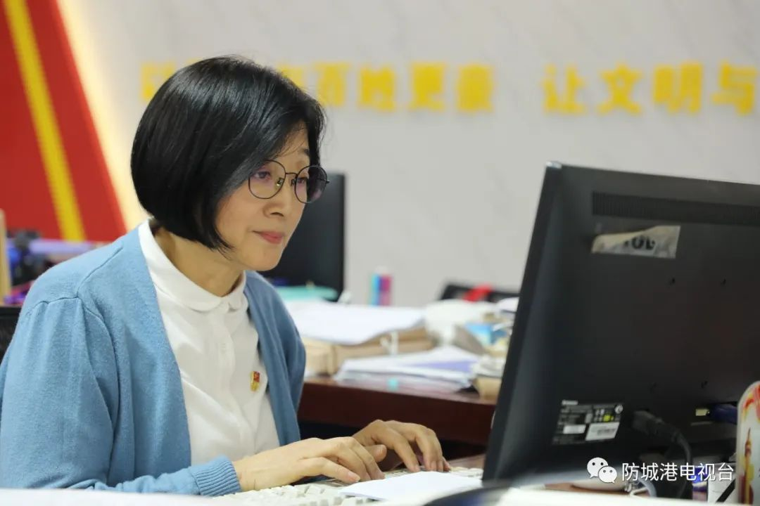 我区石丽波、熊柳琴2位同志荣获全国“乡村阅读推广人”称号