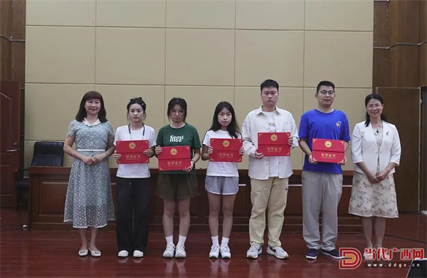 微信图片_20241016114359.jpg 微信图片_20241016114359.jpg