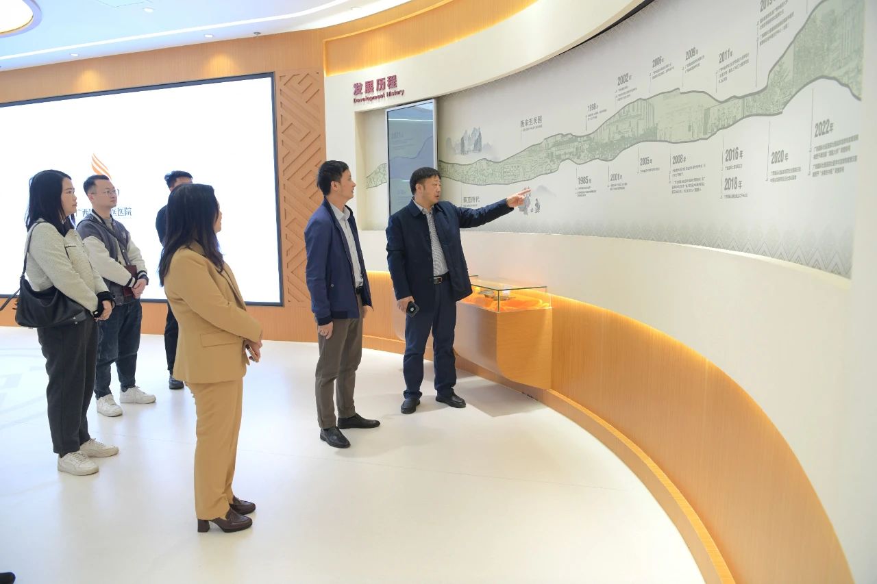 广西科学技术出版社与国际壮医医院深化战略合作 共筑民族医药出版新高地