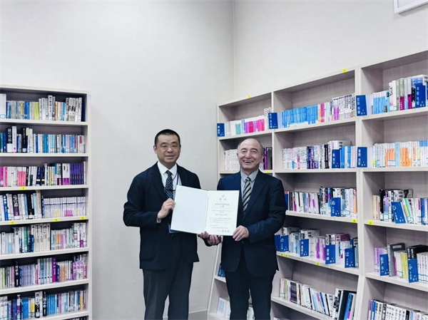 《紫禁城喵传》荣获第18届“日本国际漫画奖”铜奖，颁奖仪式在日本驻华大使馆举办