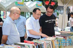 书启新章 阅见未来丨2025中国－东盟图书文化周桂林分会场暨“山水阅读”集市成功举办！