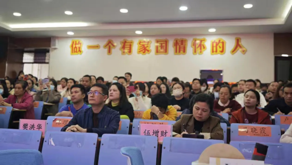 创新实践 融合育人——“新华劳动实践教室”引领区域劳动教育新探索